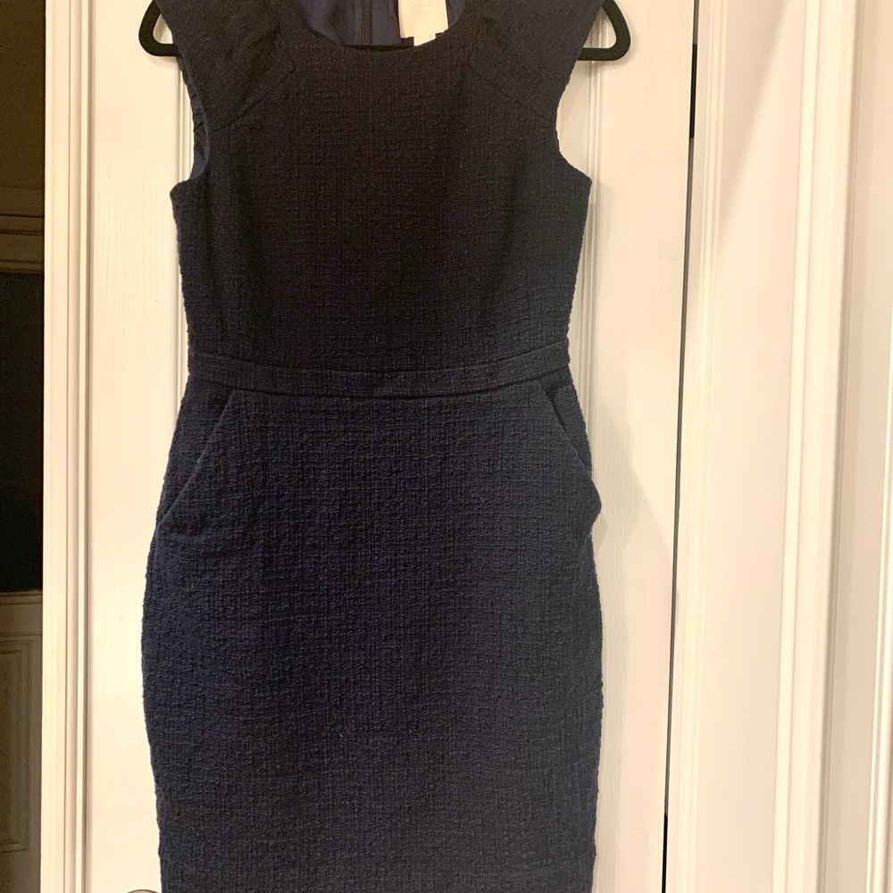 Like New Condition. JCREW FACTORY Navy, Tweed, Cap Sleeve Dress. Jackie O vibes!